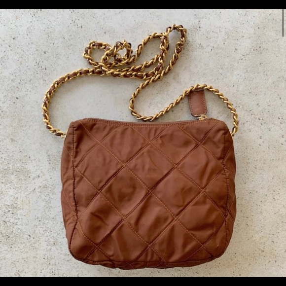 Prada vintage bag with Chain - Picture 3 of 10
